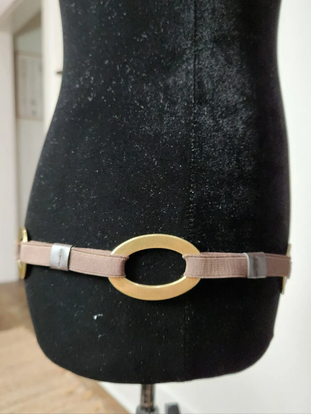 Vintage Lakeshore Drive Accessories Brown Gold Hook Belt Size Small Equestrian